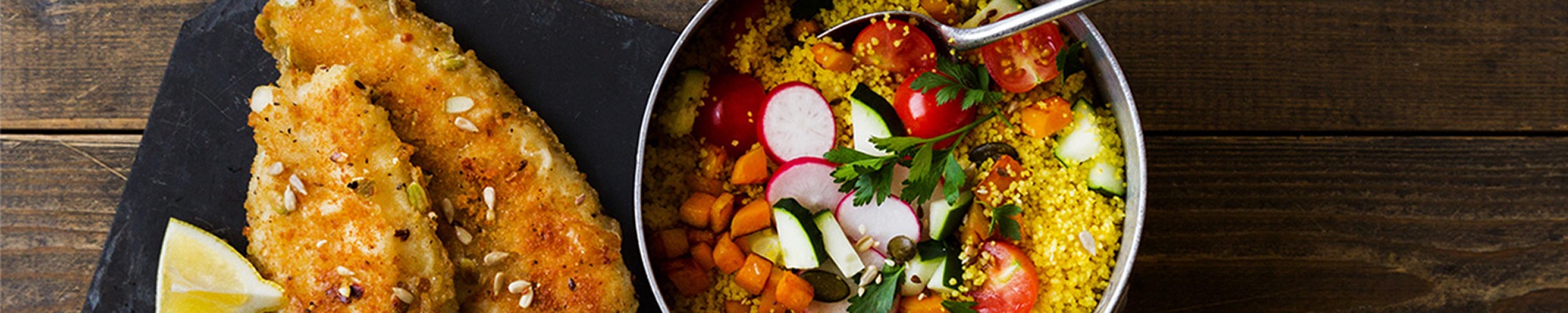 Filets mit Kernen und Couscous-Salat